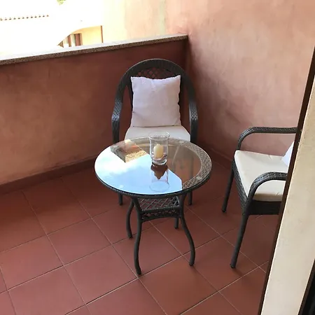 Matty & Yla - Costa Smeralda - 3*